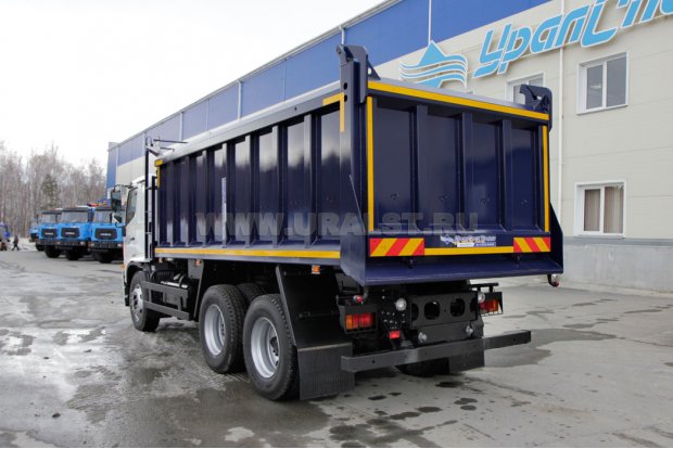 Автомобиль-самосвал HINO-500