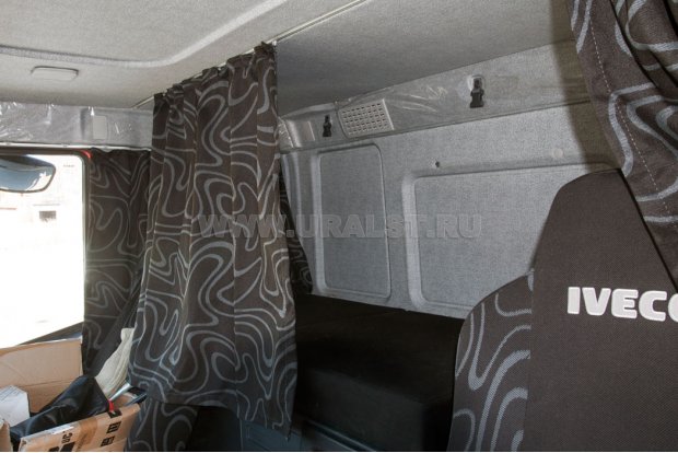 Кабина Седельного тягача IVECO-AMT 633911