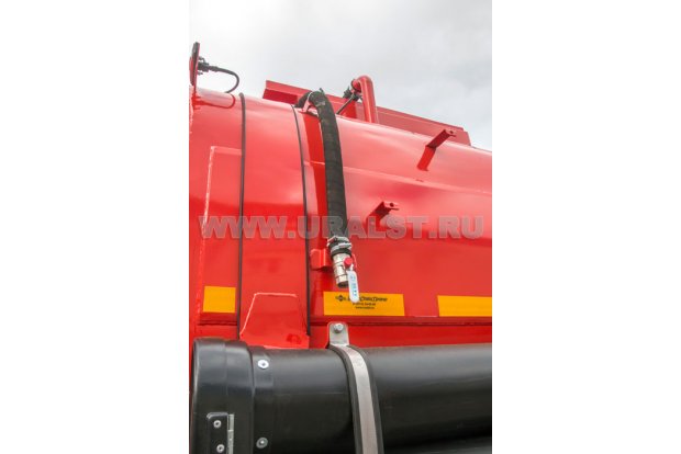 Слив из экологического короба