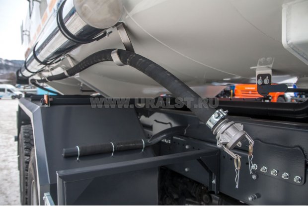 Рукав раздачи топлива