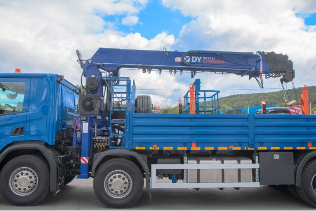 Кран манипулятор DongYang SS2037