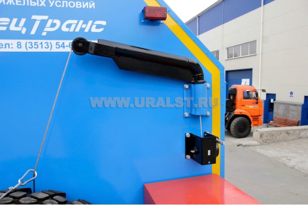 Укосина запасного колеса