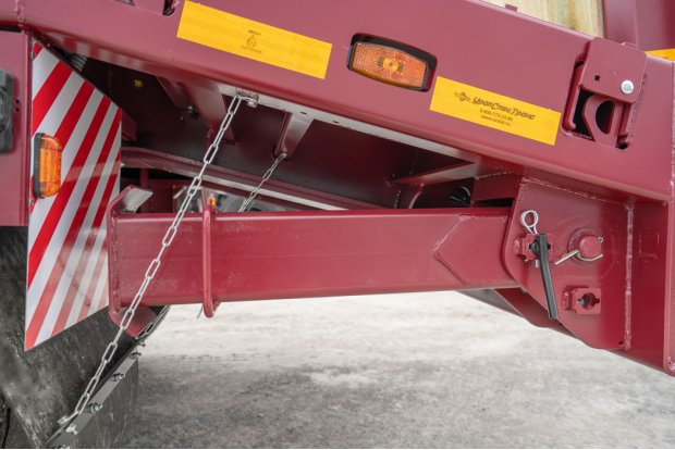 Опорное устройство на заднем свесе