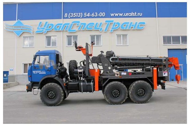 Бурильно-крановая машина 