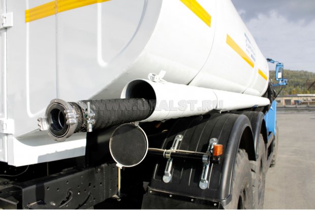 Напорно-всасывающие рукава автоцистерны АЦПТ