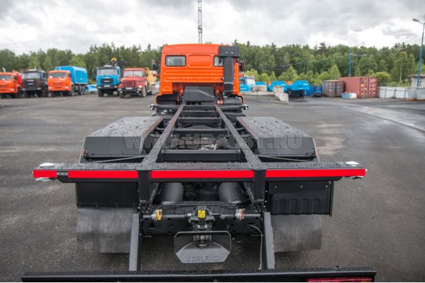 Контейнеровозная платформа