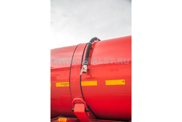 Слив из экологического короба