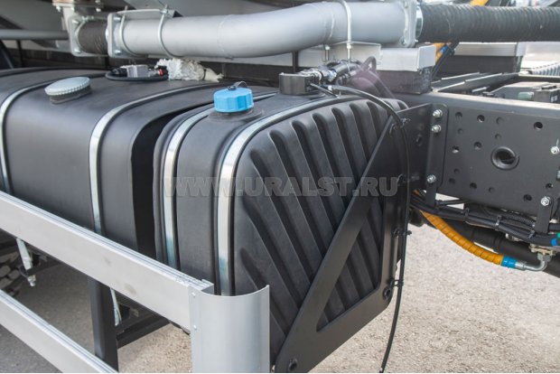 Бак с реагентом