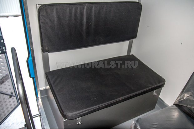 Диван-рундук