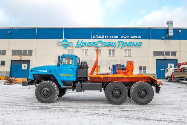 Трубоплетевозный тягач ТПВ УСТ 5453 Урал 5557-60Е5