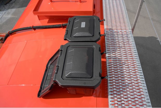 Ящики для песка и кошмы