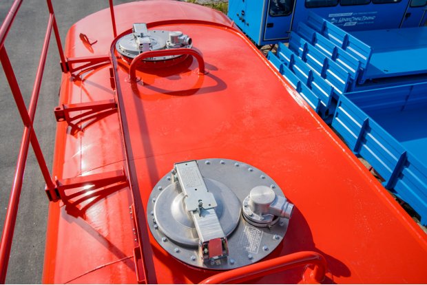 Место под площадку обслуживания цистерны