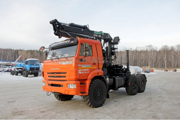 Тягач Камаз 44108-RF с манипулятором СФ-85С