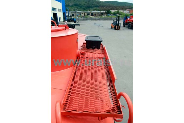 Площадка обслуживания цистерны