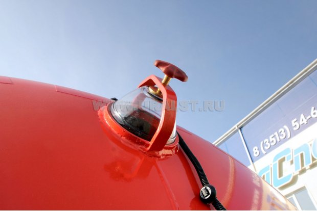 Смотровое окно емкости