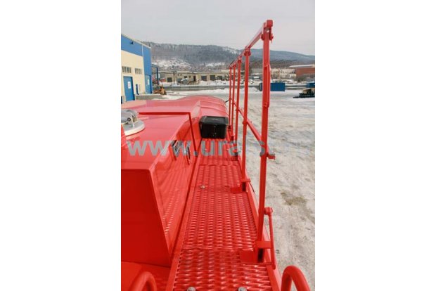 Площадка обслуживания цистерны