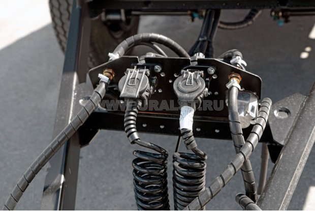 Пневмо электро разъемы прицепа