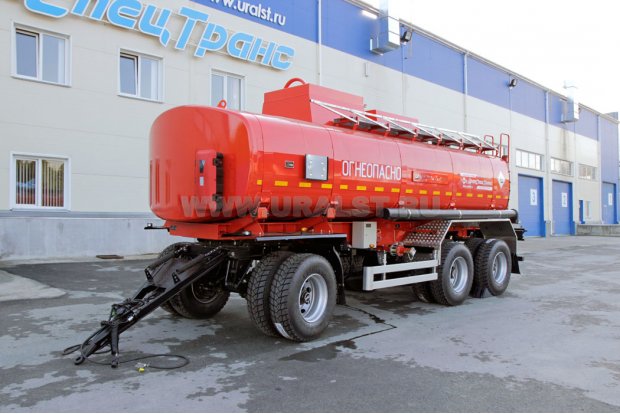 Прицеп цистерна для нефтепродуктов