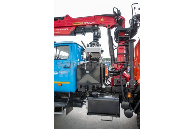 Гидроманипулятор Epsilon M130L97 лесовоз