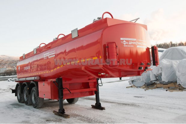 Полуприцеп цистерна бензовоз
