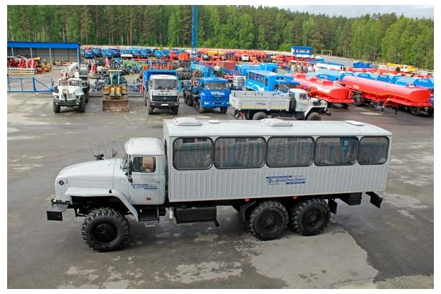 Вахтовый автобус Урал 3255