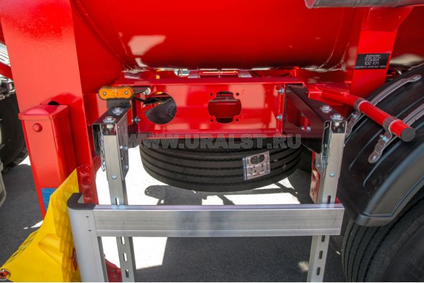 Боковая защита