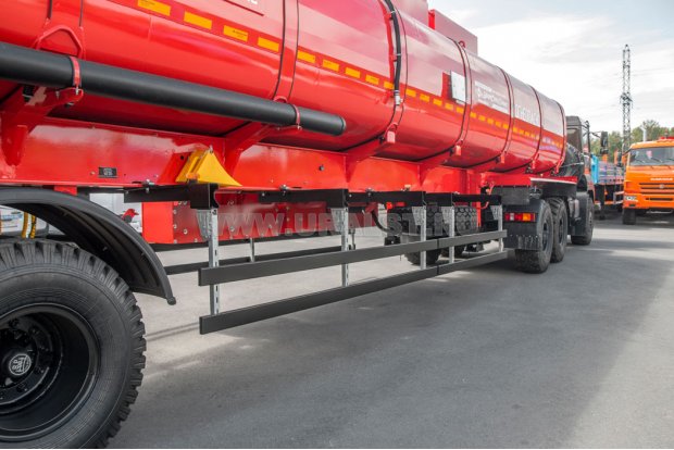 Боковая защита