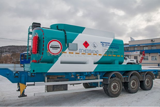 Контейнер-цистерна УСТ 94653А КЦ-16 с площадкой