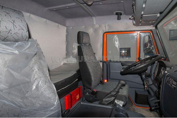 Спальное место в кабине водителя