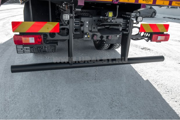 Задний противооткатный