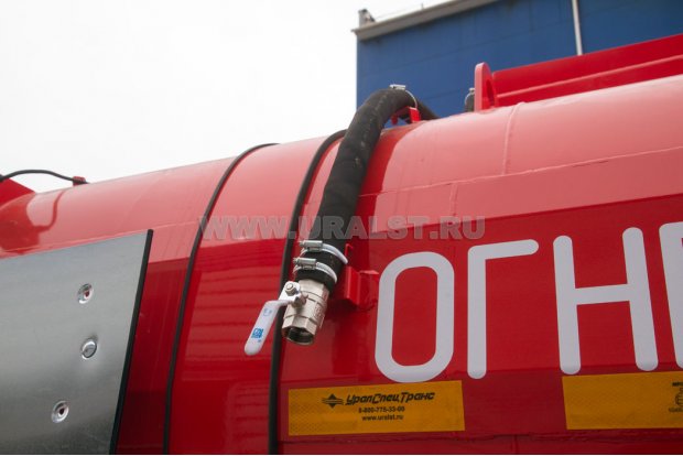 Слив из экологического короба