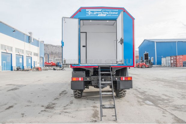 Вход в рабочий отсек