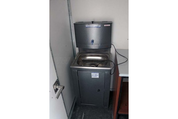 Умывальник с подогревом воды