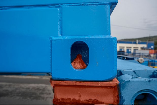 Контейнеровозные замки