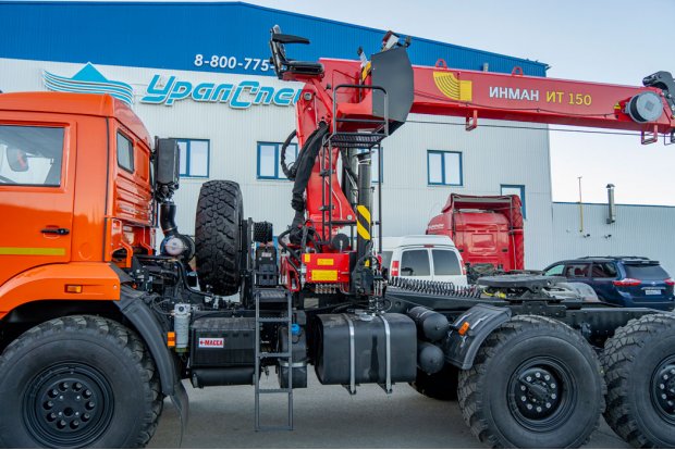 Колонна КМУ