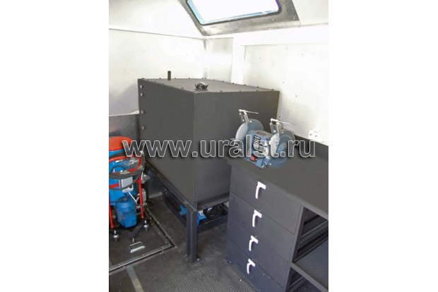 Маслостанция Камаз 43118 с КМУ ИМ-150