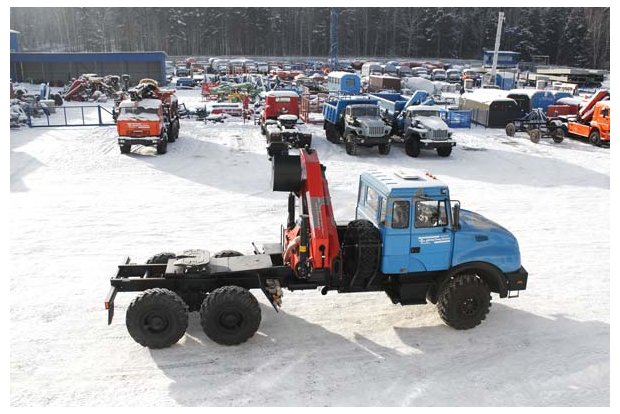 Седельный тягач Урал 4320-58 с кран манипулятором Palfinger