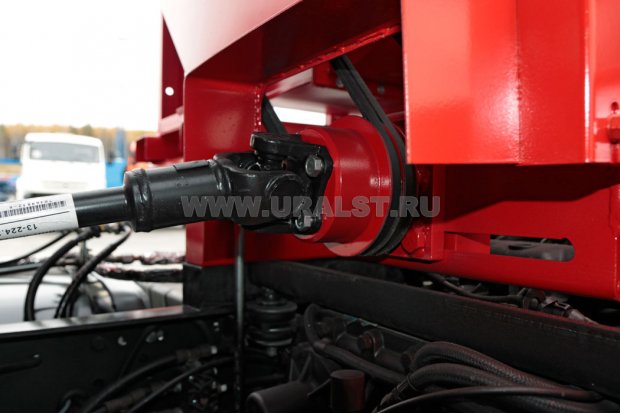 Карданно-ременной привод вентилятора