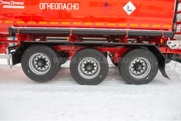 Оси полуприцепа