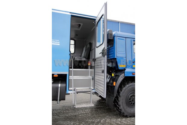 Пассажирская лестница