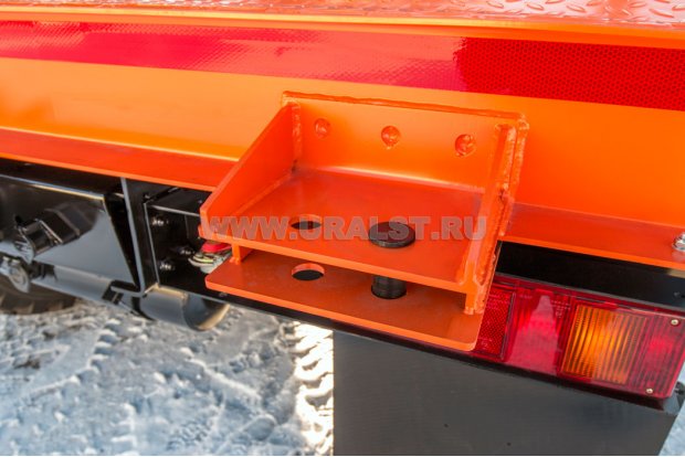 Проушина для страховочного троса