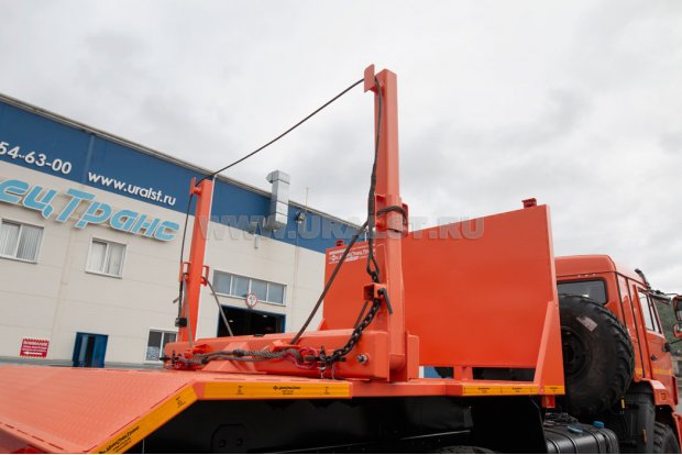 Поворотный лесовозный коник