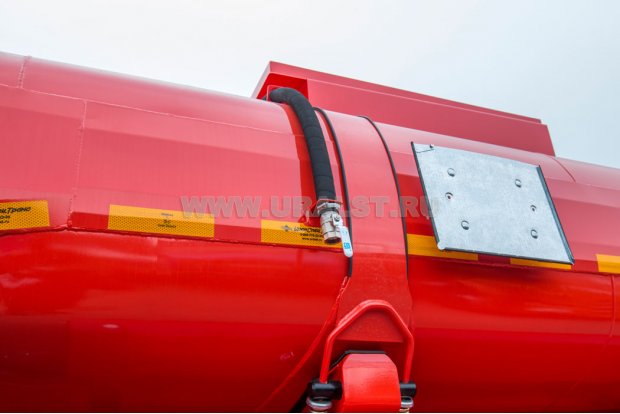 Слив с экологического короба