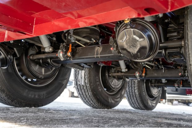 Пневмоподвеска полуприцепа цистерны