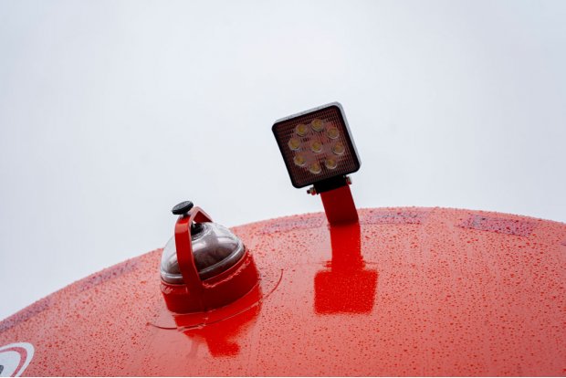 Смотровое окно емкости