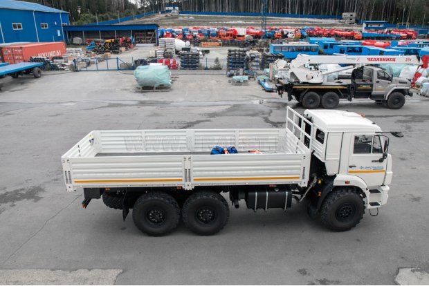 Бортовой автомобиль Камаз 43118-6012-46