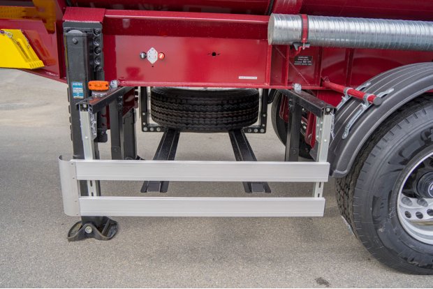 Боковая защита