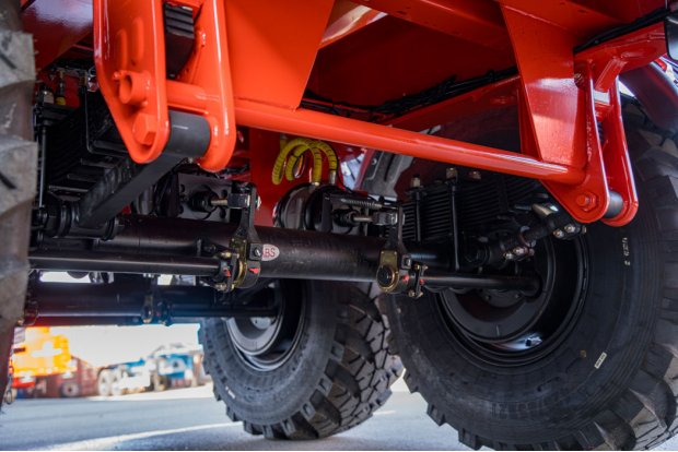 Рессорно-балансирная подвеска полуприцепа