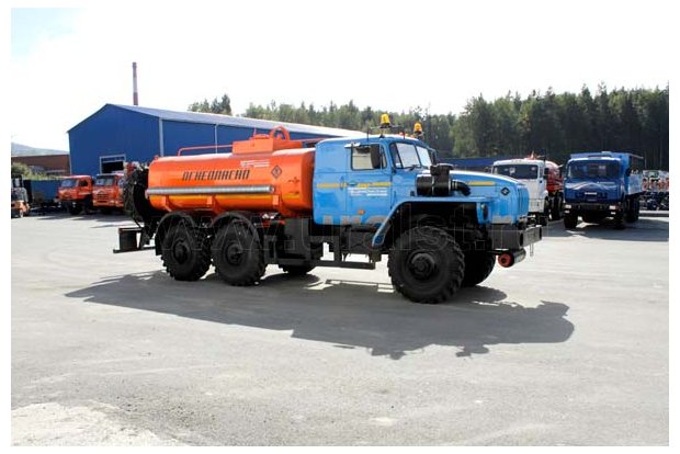 Автотопливозаправщик