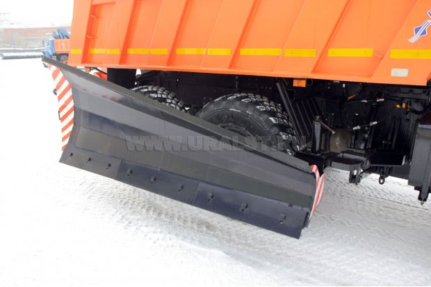 Боковой отвал